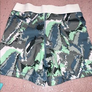 camo nike pros